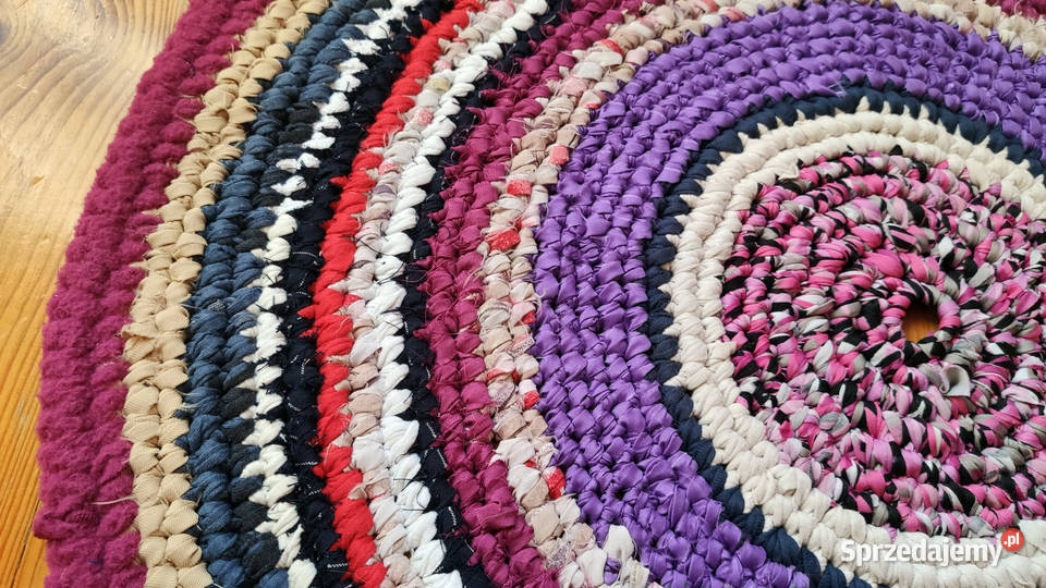 Dywanik okrągły 64 rękodzieło