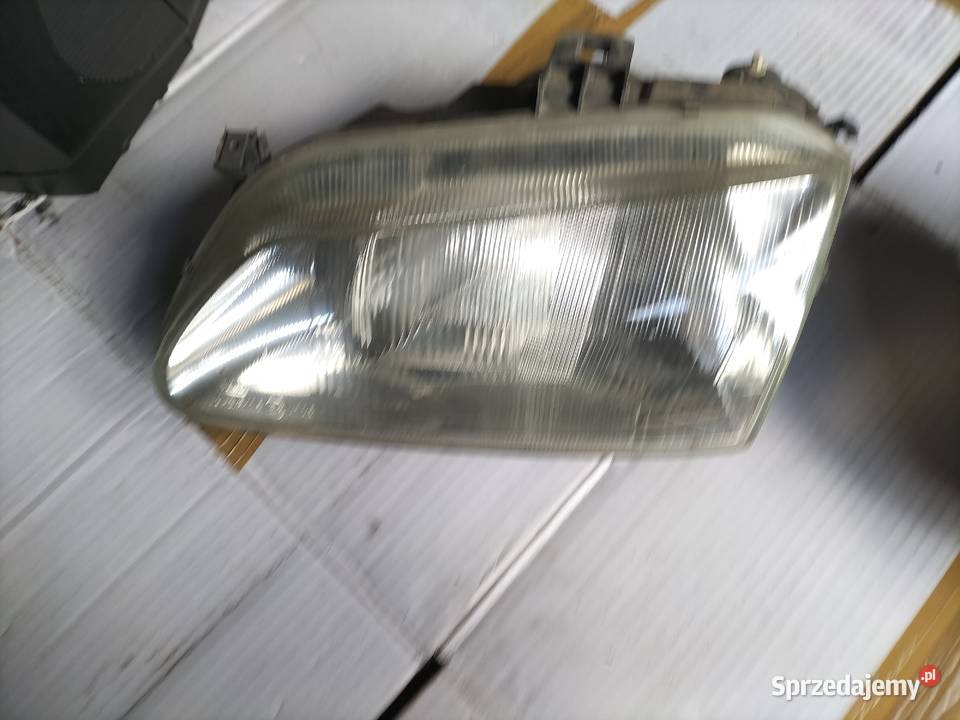 RENAULT SCENIC 1 lampa prawa lewa Oświetlenie Kamień-Kolonia