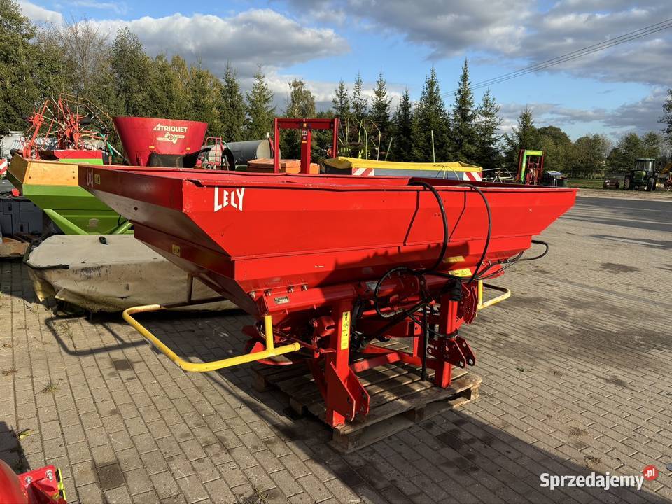 Rozsiewacz nawozów Lely Centreliner siewka Kuhn Myszyniec