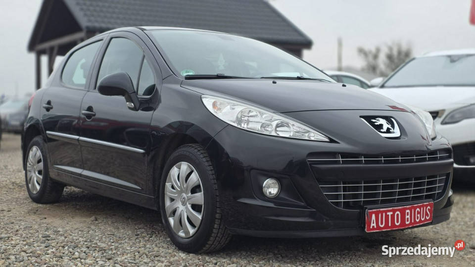 Peugeot 207 super stan climatronic mały przebieg Rok produkcji 2012 207 Lębork