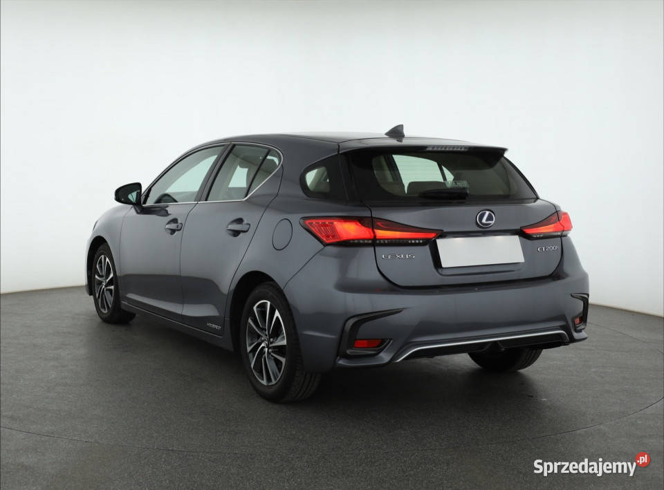 Lexus CT 200h gniazdo USB
