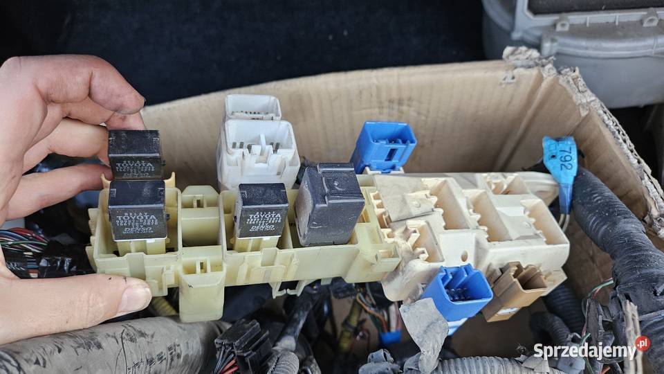 Wiązka elektyczna Toyota Corolla E10E100AE101 osobowe podkarpackie