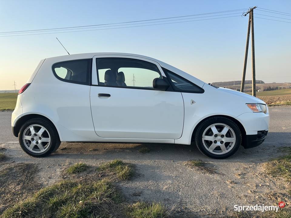 Mitsubishi Colt VI 11i 12V 75 2010 z Niemiec Colt Przeworsk