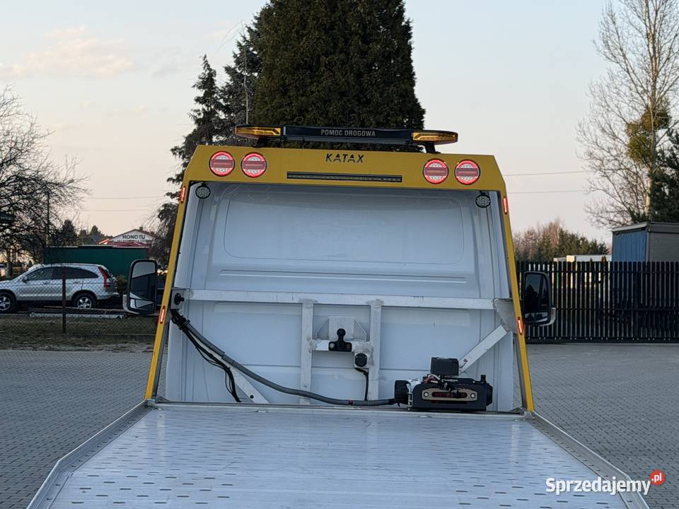 Autolaweta sprinter 2020r Najazd Katax pomoc Radom sprzedam