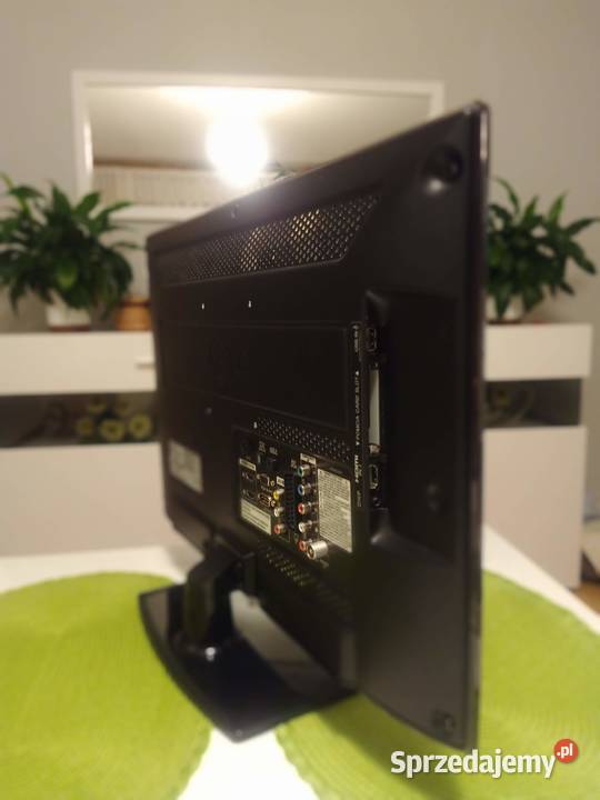 Telewizor 22 cale LG 22LE5500 w stanie pilot Gdynia sprzedam