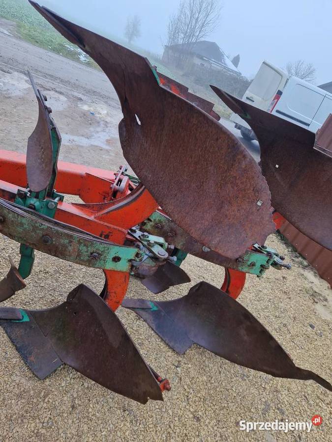 pług obrotowy Kverneland E1 3 skiby resor łódzkie