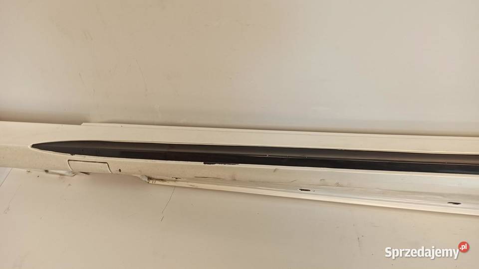 MERCEDES W212 LISTWA PROGOWA LEWA A2126981954