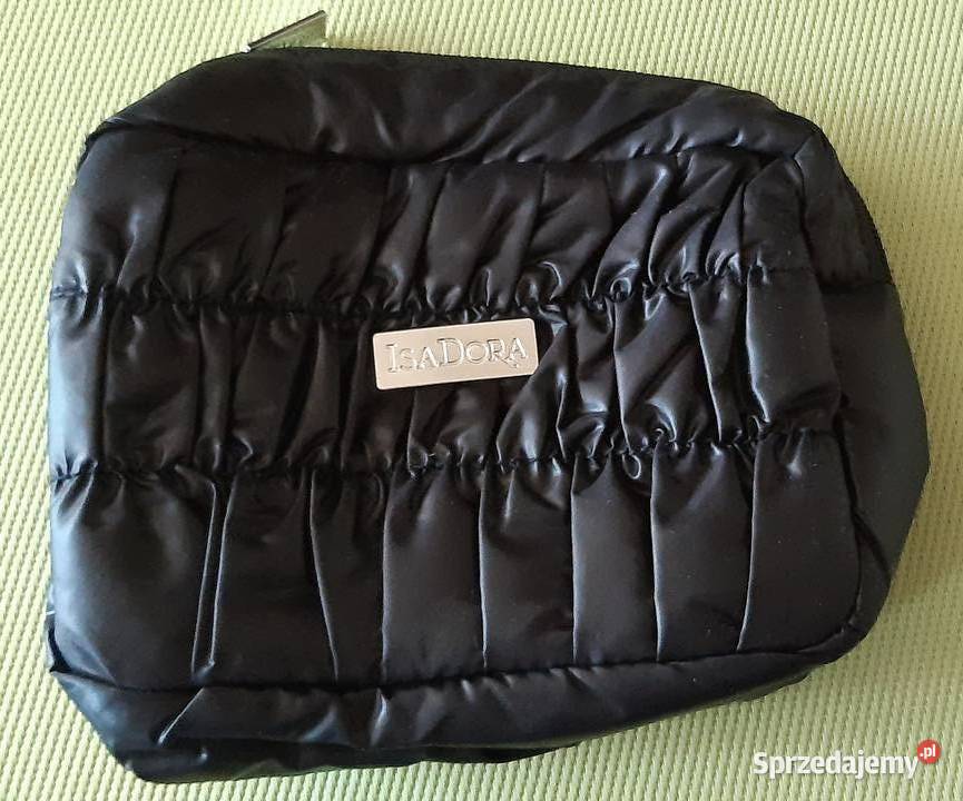 Kosmetyczkatorebka materiałowaczarna firmy Pruszków