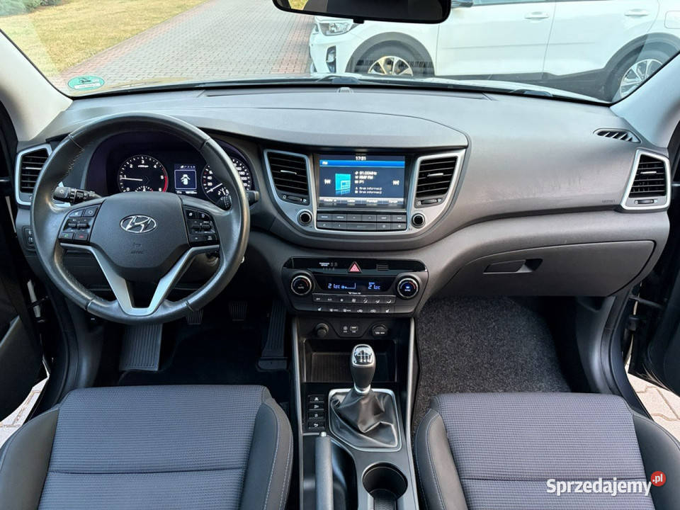 Hyundai Tucson 17 CRDI Kamera cofania Panorama kurtyny powietrzne Lipówki
