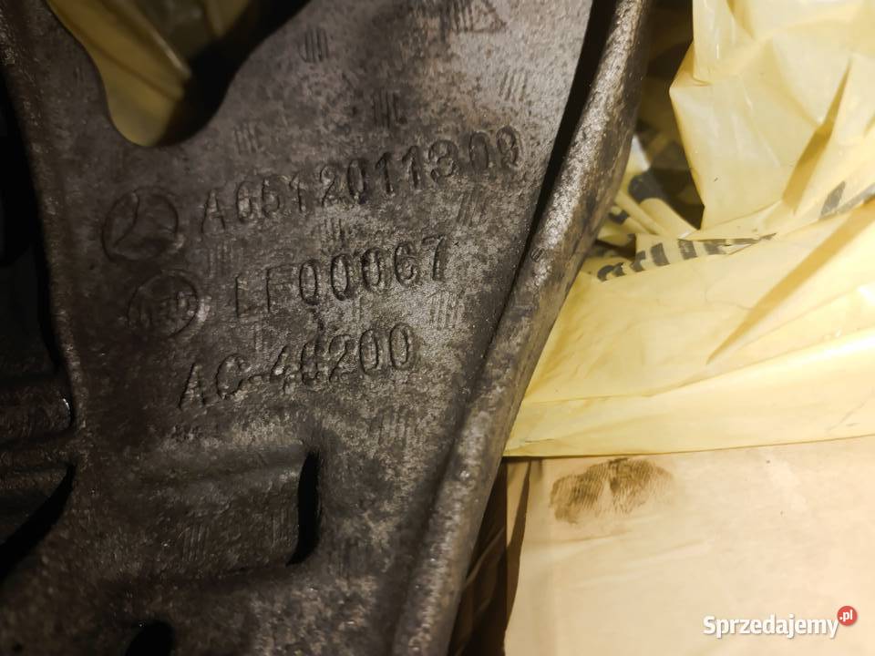 JEEP COMPASS MERCEDES 22 CRD ŁAPA SILNIKA Bydgoszcz