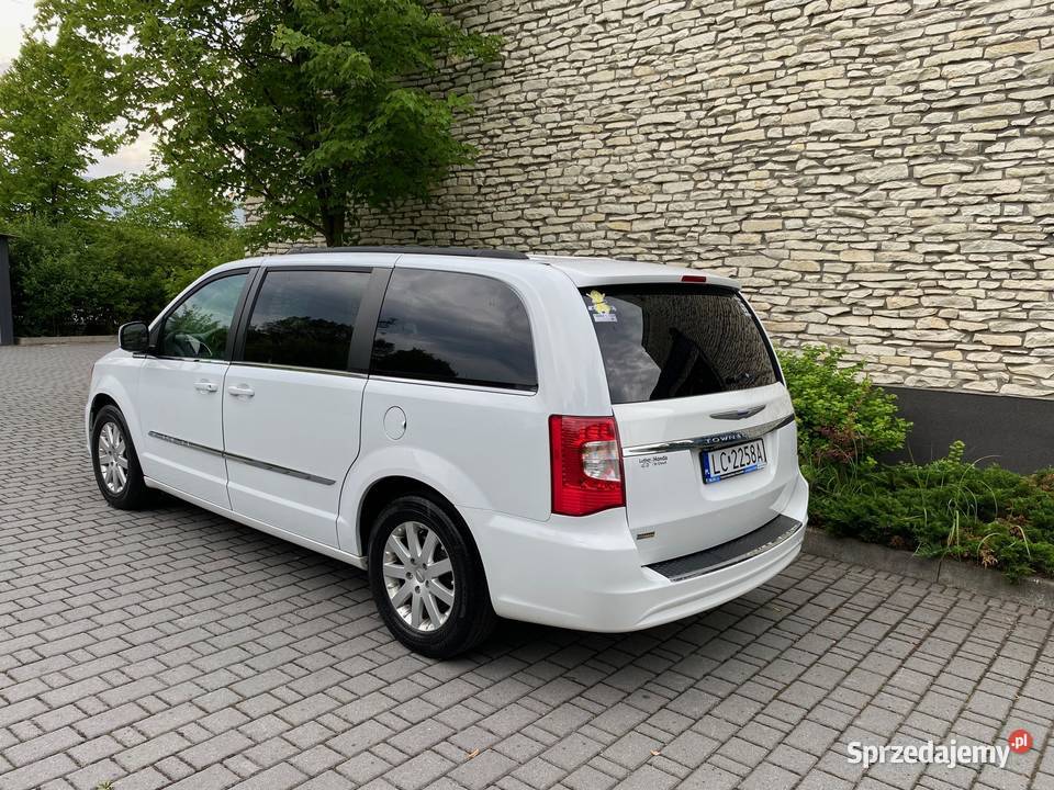 Chrysler Town Country V 36 Rok produkcji 2015 lubelskie Chełm