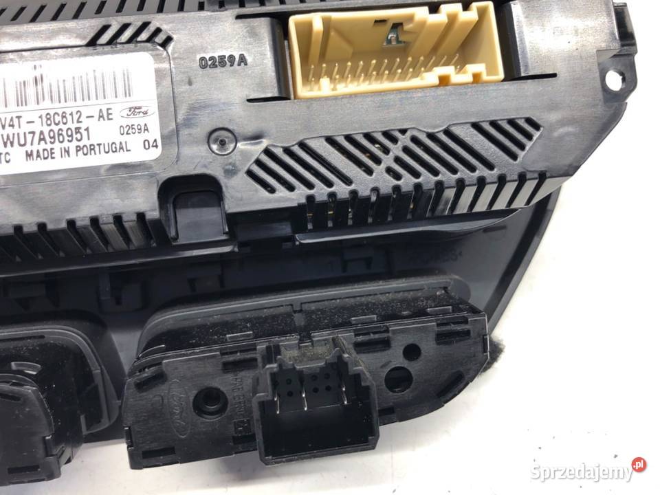 PANEL STEROWANIA NAWIEWU FORD KUGA II