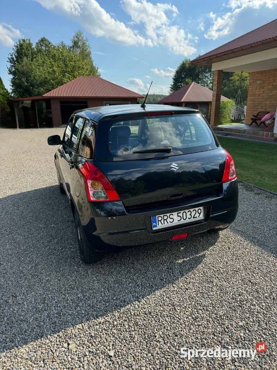 Suzuki swift 13 benzyna Boreczek