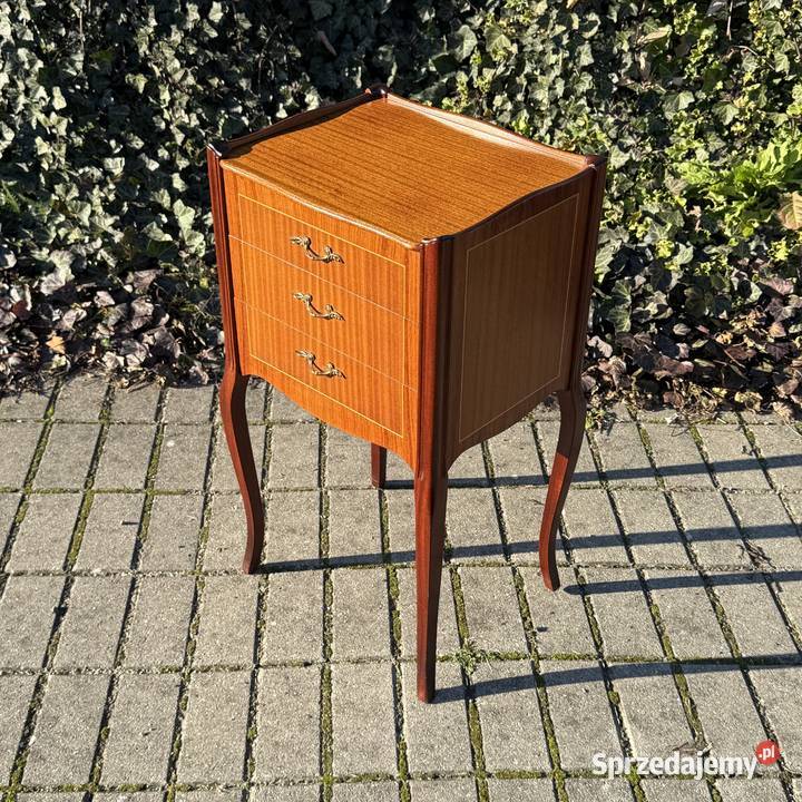 ARTexpert Pałacowa komoda Ludwik safka nocna Dobrzany