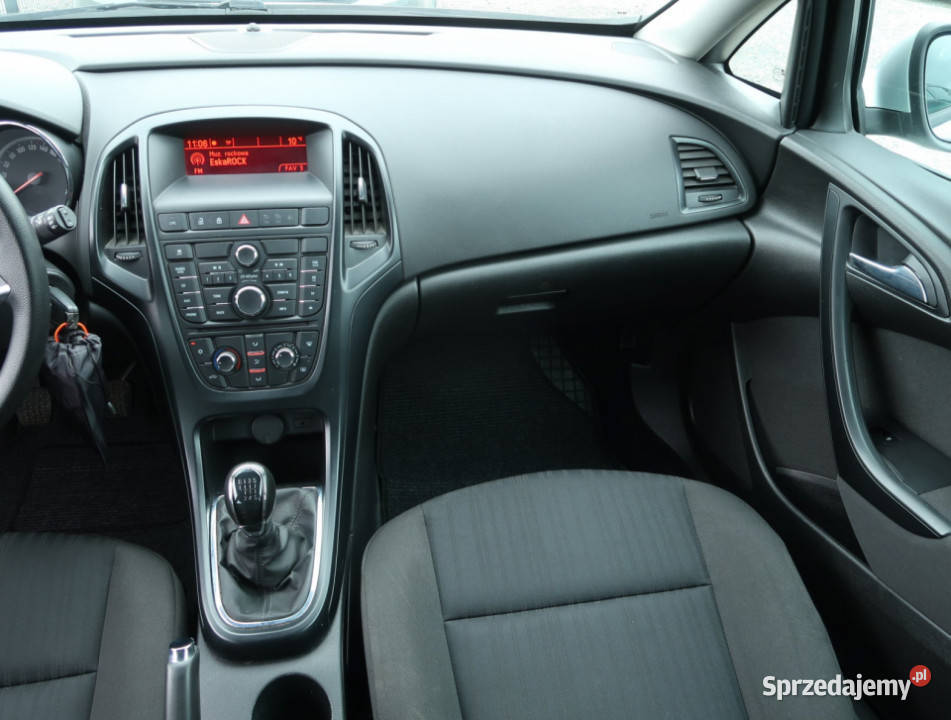 Opel Astra 14 T Samochody osobowe Piaseczno