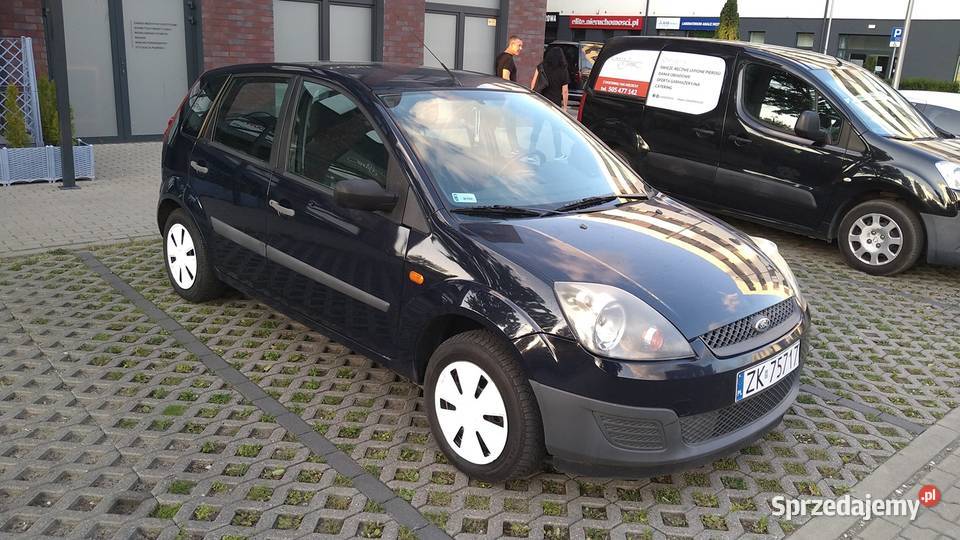 FORD FIESTA 13 Benzyna 2007r SALON POLSKA nieuszkodzony Fiesta Szczecin