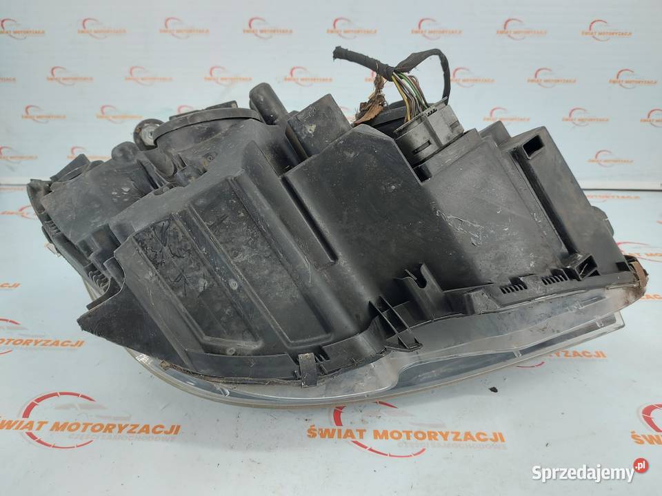 MERCEDES CLC CL203 10r lampa lewa przód ANGLIK Kielce