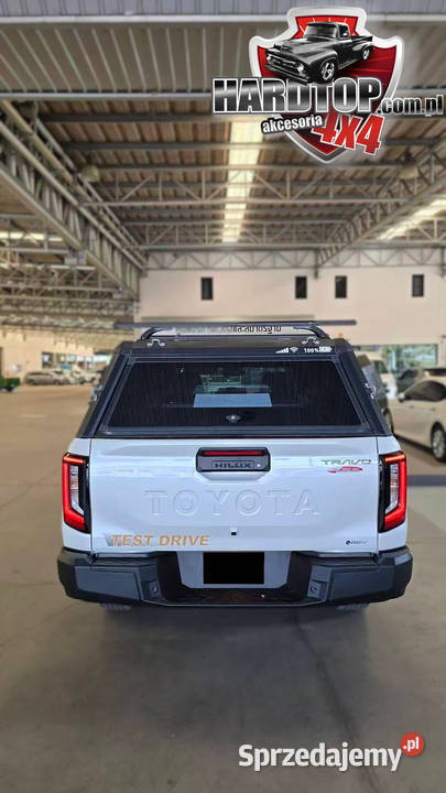 Zabudowa Toyota Hilux Travo Aluminiowa Hardtop Pasłęk