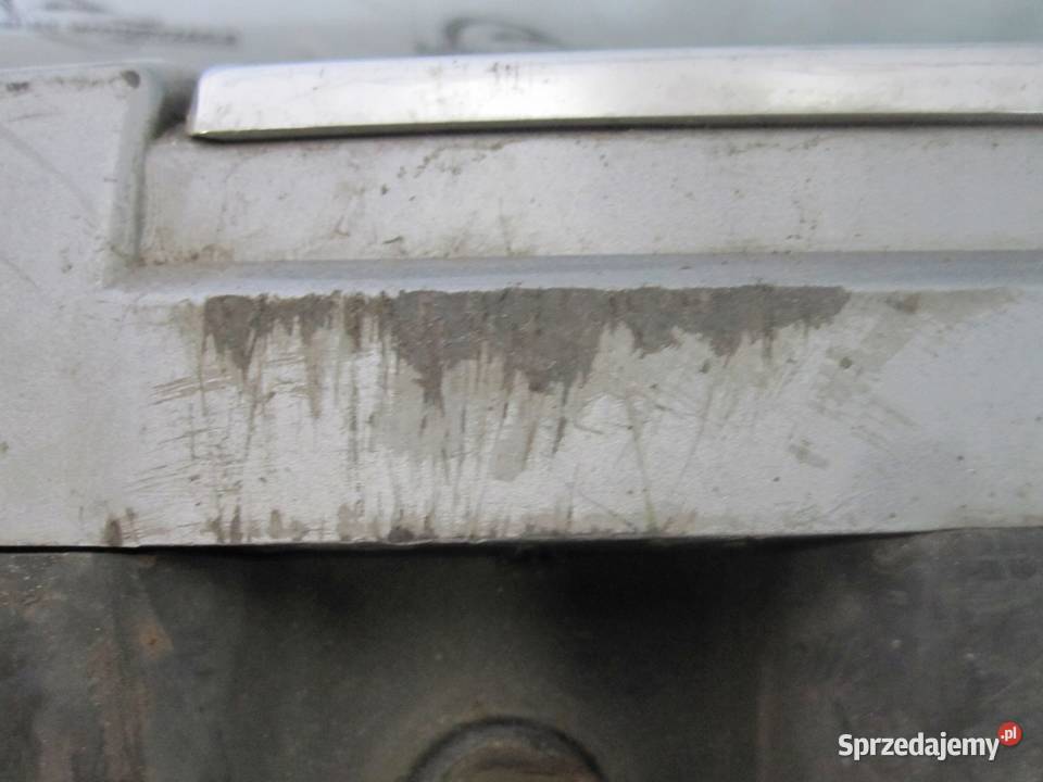 BMW X3 E83 06r zderzak przód