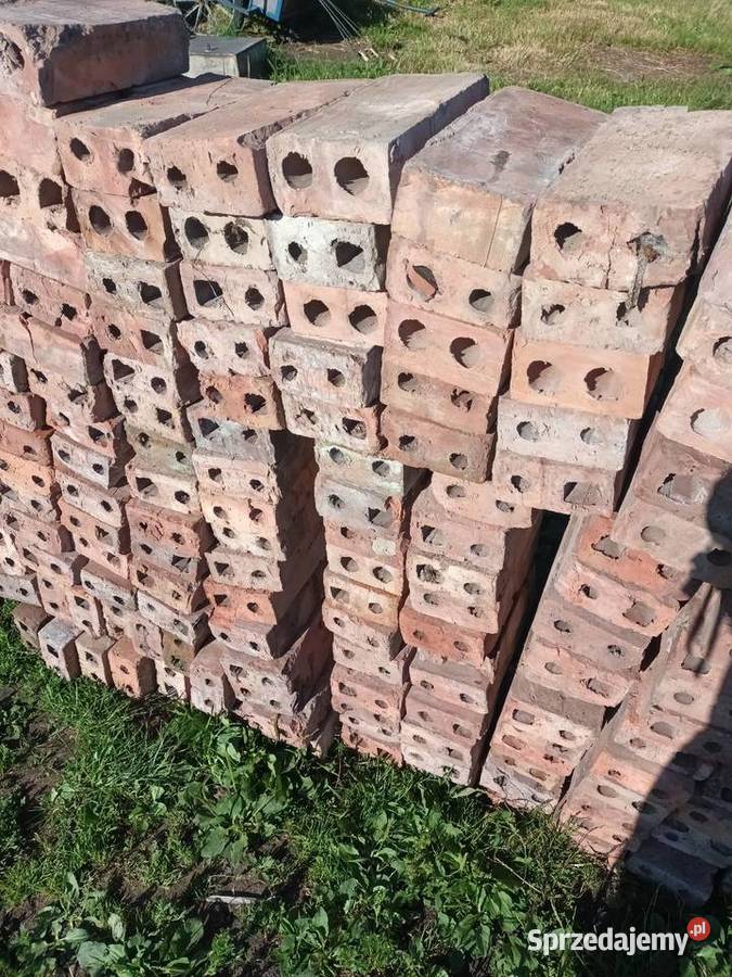Cegła dziurawka z starych zapasów Nisko