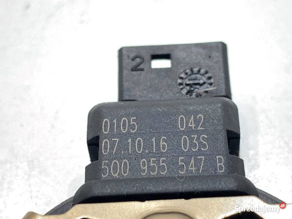 CZUJNIK DESZCZU VW PASSAT B8 5Q0955547B