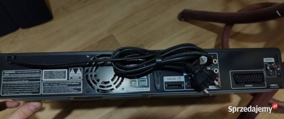 DVD odtwarzacz plus 2 głośniki Sosnowiec