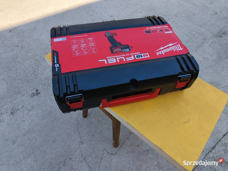 Milwaukee Klucz udarowy 18V 12 M18 FMTIW2F12 2x Zagórowa