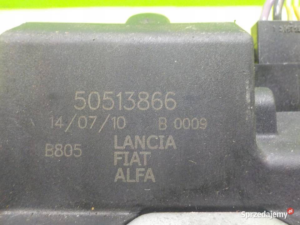 ALFA ROMEO MITO 13 JTDM 10r 3D zamek klapy tyl