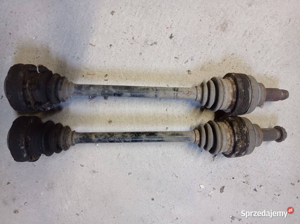 BMW E38 740i półoś półosie napedowe Mońki