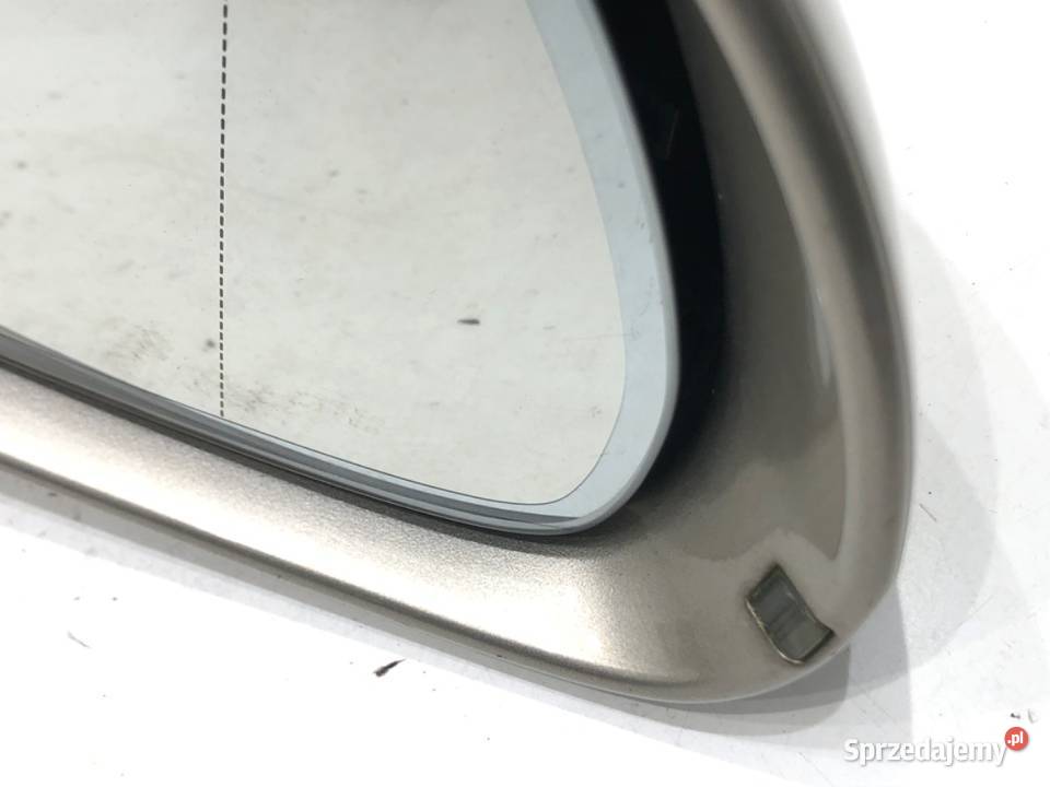 LUSTERKO PRAWY AUDI A8 D3 SedanLimuzyna 0210