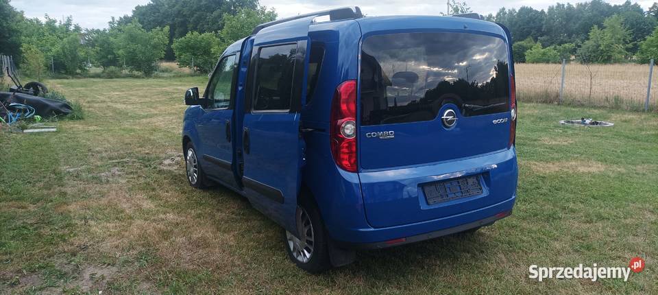 Fiat Doblo Opel combo 2015 automat 16 d Turek