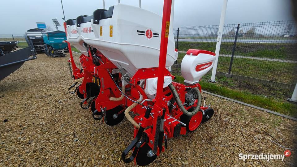 Siewnik 4rzędowy na ramie sztywnej OZDOKEN Rząśno sprzedam