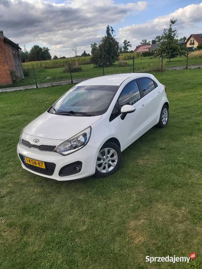 Lif LED 2013r 12 benzyna 5 drzwi elektrochrom. lusterko wst.