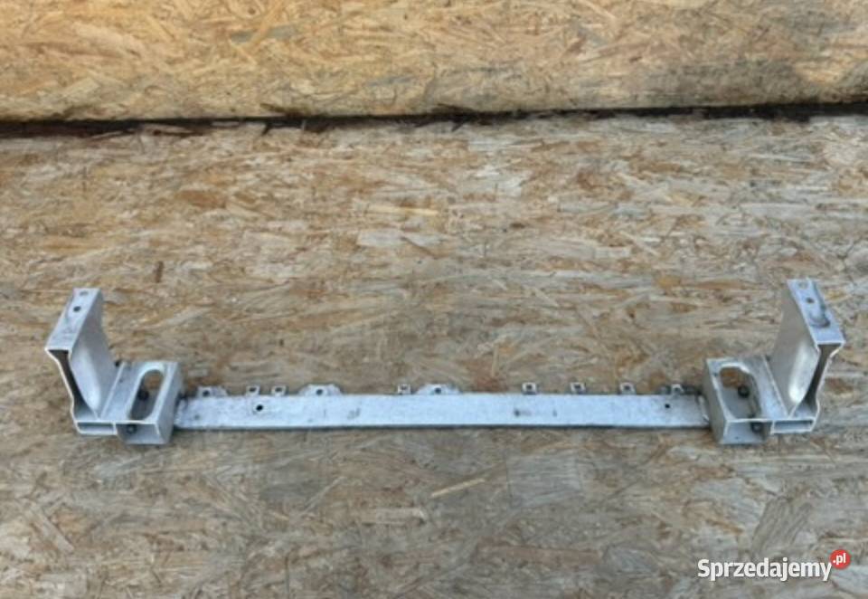 Dolna belka zderzaka przód pod chłodnicę w177 Rok produkcji 2021 sprzedam