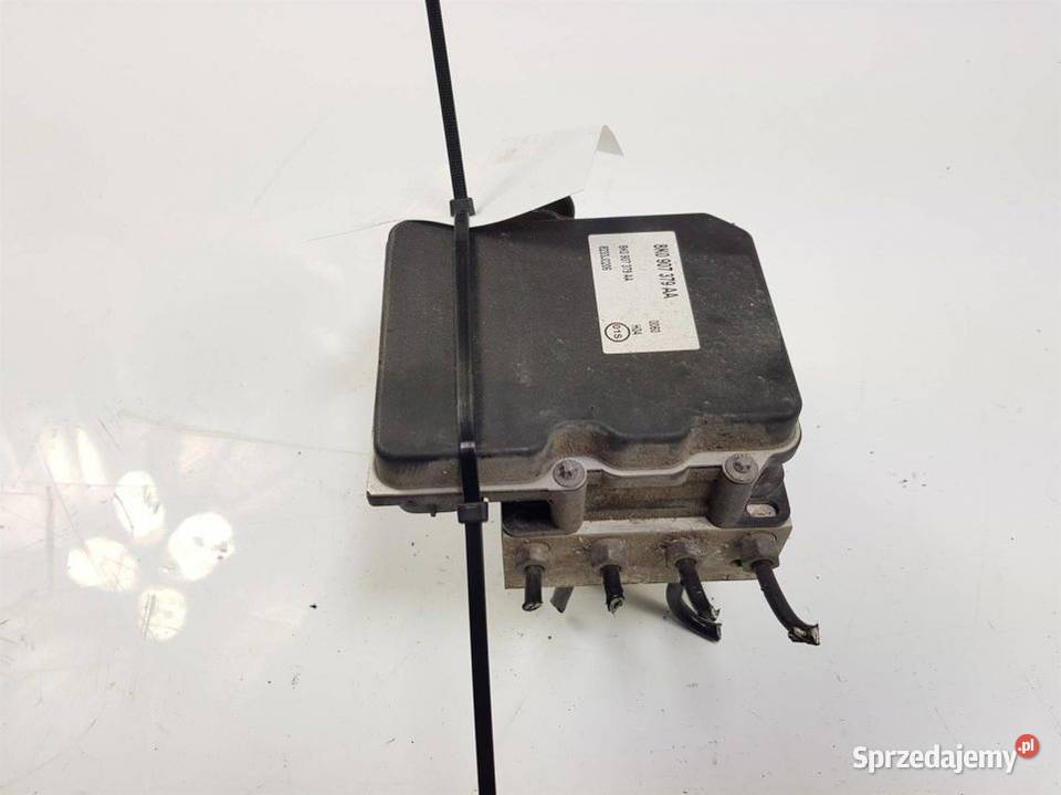 POMPA ABS HAMULCOWA AUDI A4 B8 8K0907379AA osobowe sprzedam
