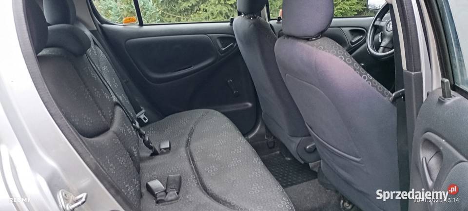 Niezawodna Toyota Yaris 2003r 13 VVTI benz 1298cm3 Yaris Wałdowo Szlacheckie