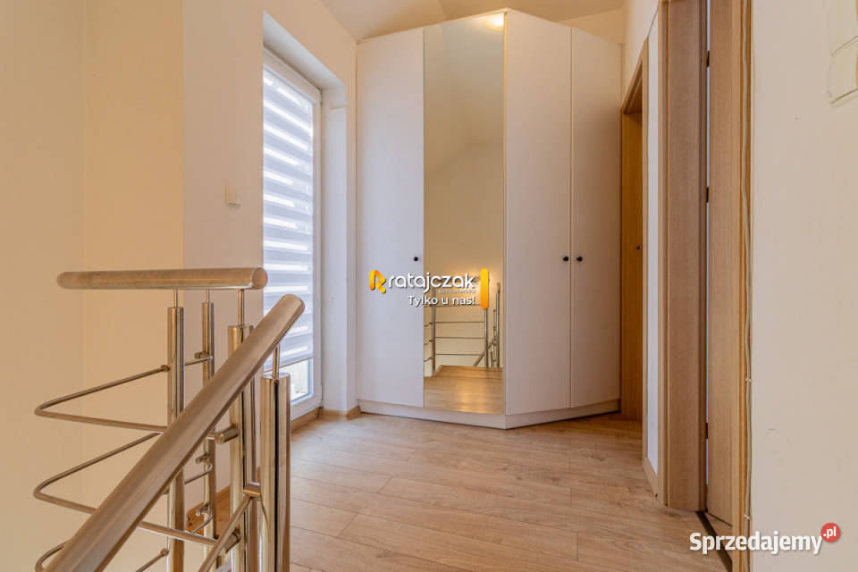 sprzedaży mieszkania 678m2 4pok Reda