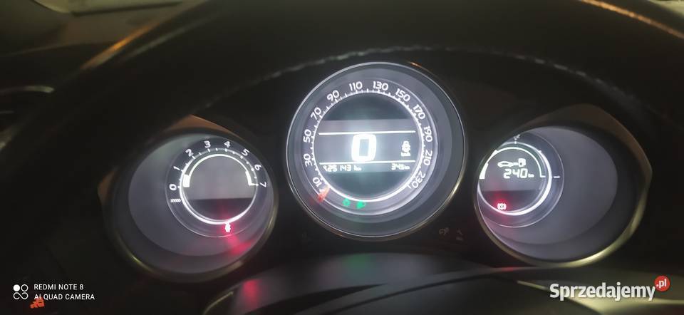 Citroen DS4 biała perła 16 benzyna 120 Nysa