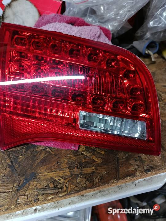 Lampa lewa w klapę audi A6C6 Stary Lubliniec