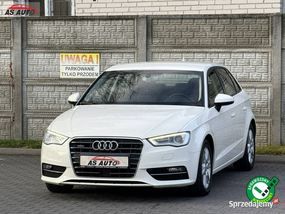 Audi A3 Sportback 20TDi czujnik parkowania Węgrów