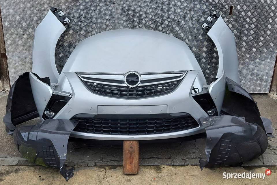 BŁOTNIK LEWY PRZÓD OPEL ZAFIRA C LAK Z176 wielkopolskie Międzychód