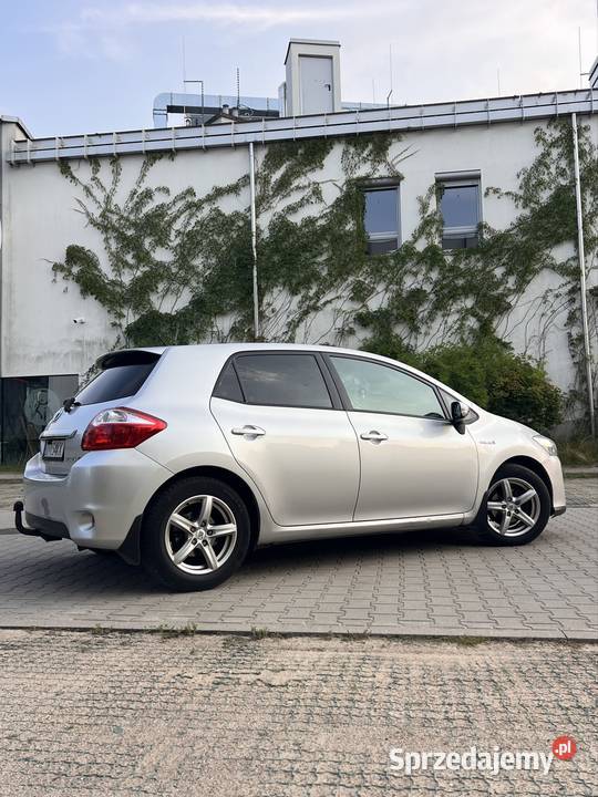 TOYOTA AURIS 18i HSD 136 Hybrid Białystok
