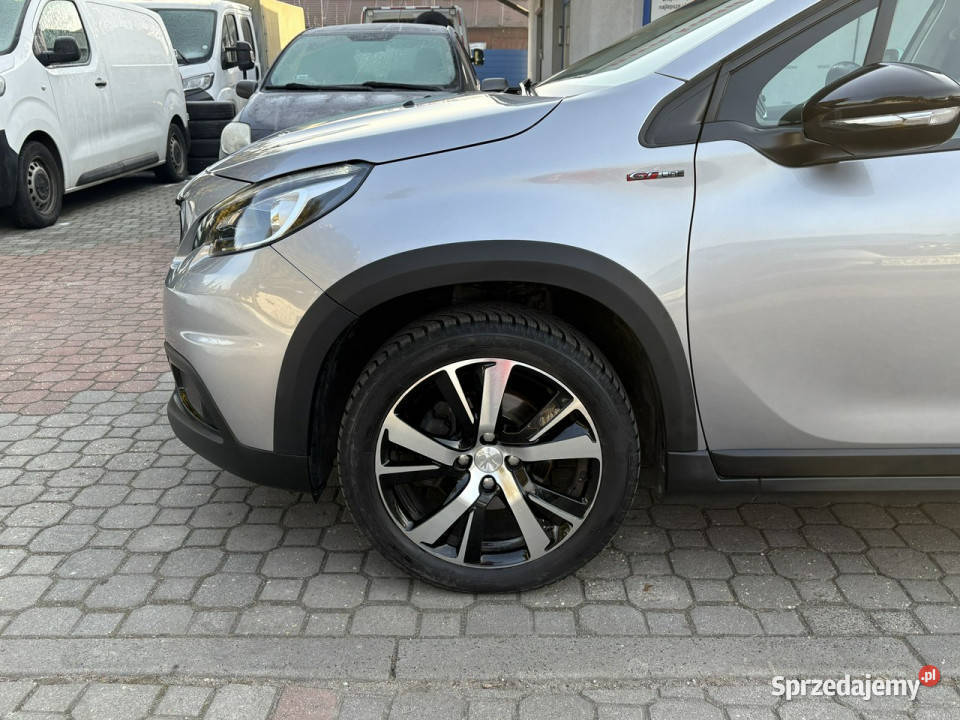 Peugeot 2008 GT line AutomatPół skóryPanorama benzyna