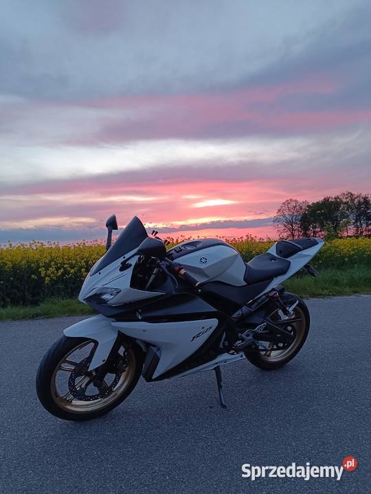 Yamaha yzf r125 Pabianice