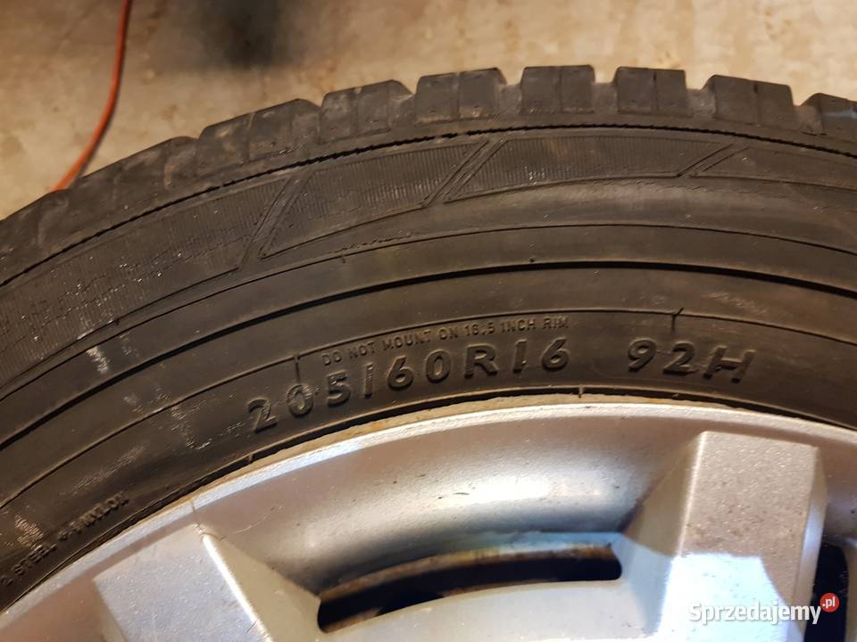 Opony zimowe 205x60 R16 2022r Zeetex WP1000 benzyna Mondeo mazowieckie Warszawa