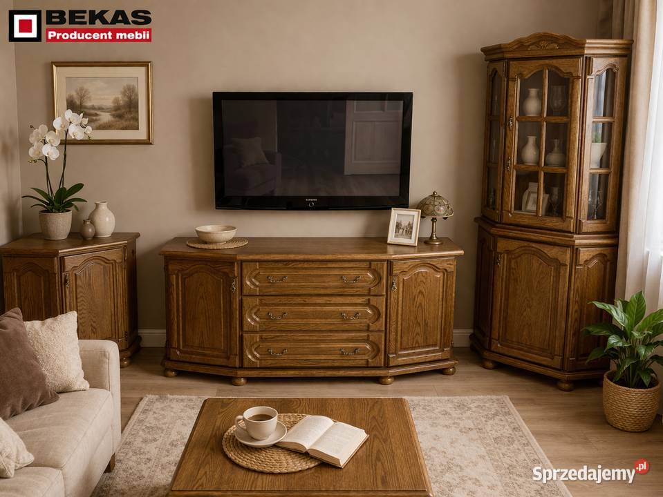 Komoda 160 3SFloT Dab Bekas MEblE Lakierowana Radom