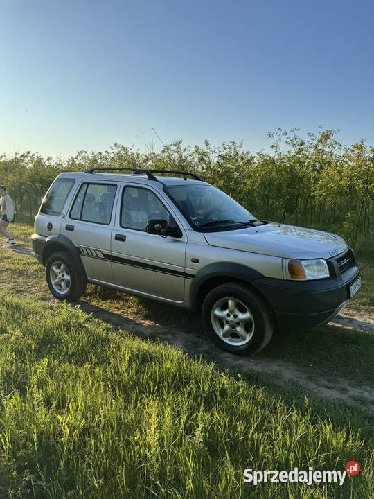 Land Rover Freelander 2000 257 przebiegu benzyna Kurów