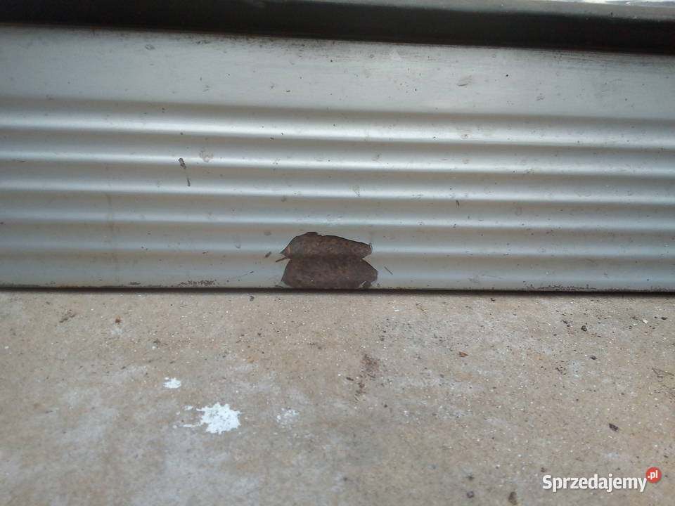 Drzwi prawe Mercedes w 107 SL osprzęt bez szyby Ostrów Wielkopolski