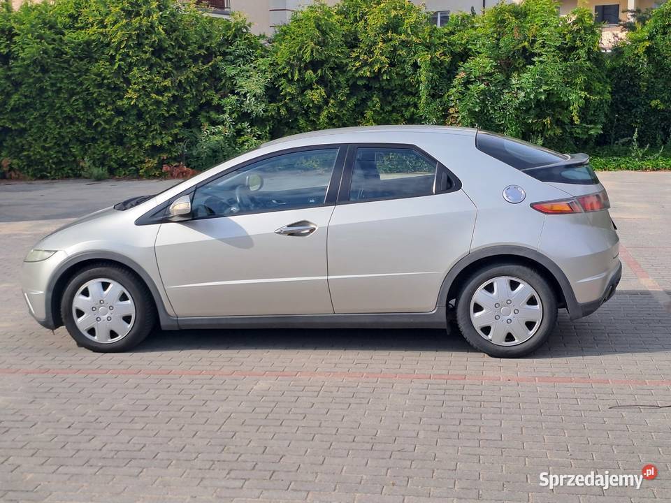 Honda Civic 18 Comfort srebrny Gdańsk