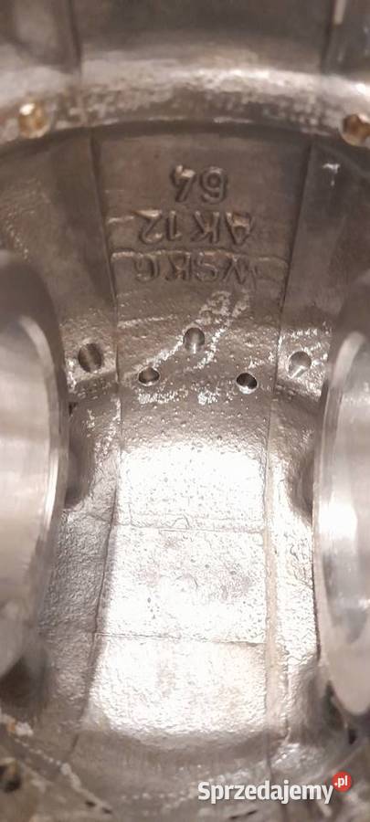 Tuleje tłoki do silnika s4001 ursus c355 c360 małopolskie